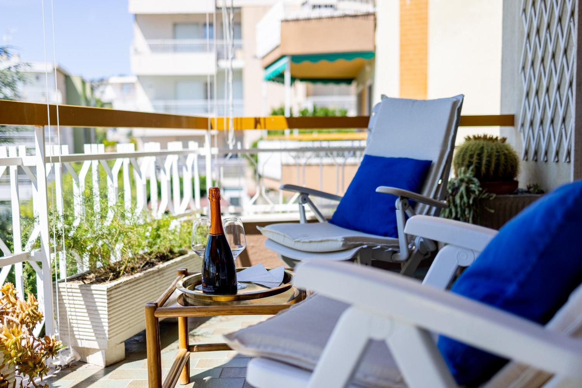 Condominio Turchese Seaview Apartment Sanremo Eksteriør billede